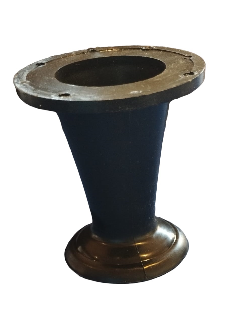 Pata PVC Inyectado Negro 9cm. eco