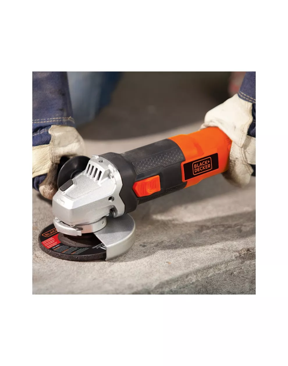 Minipulidora 4.1/2" (115mm) 820W BLACK & DECKER - Imagen 4